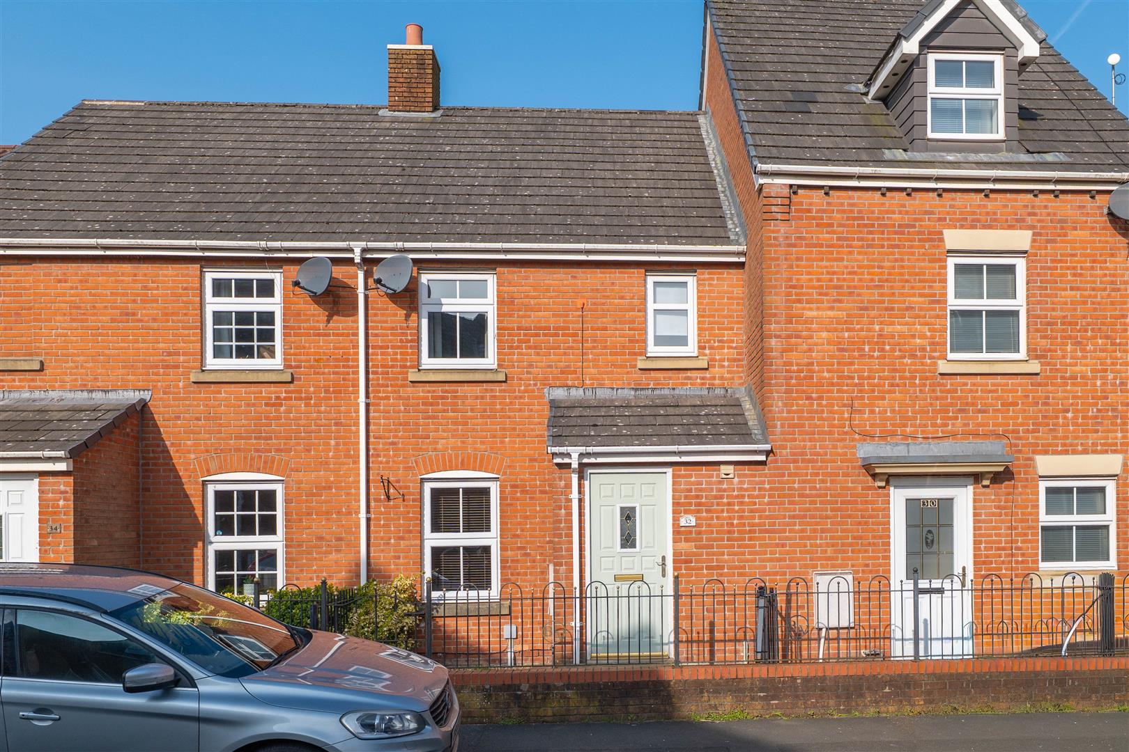 3 bed property in Main Street, Chorley